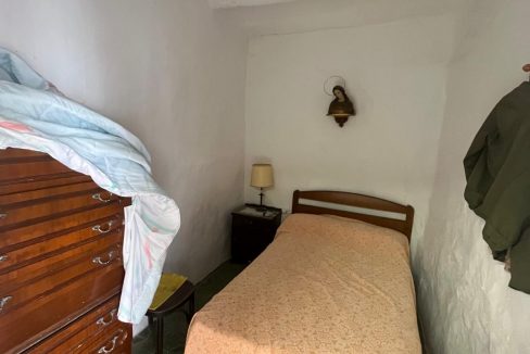 5a1435c2-cfbf-46da-b63a-8e689738e567