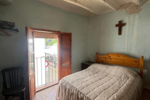 b82c7c1f-c7d1-4778-8959-f3ef0e8704df