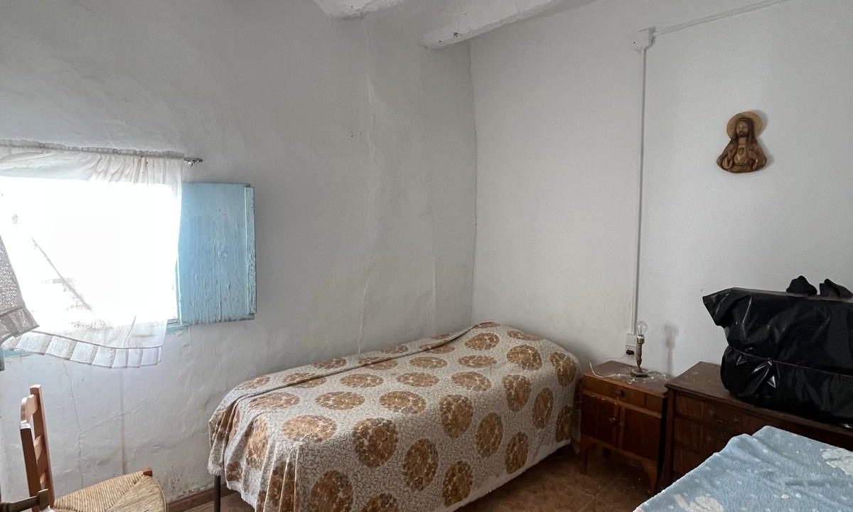 c21dec3b-f75e-4e87-9fc7-f5dbc3b836b3