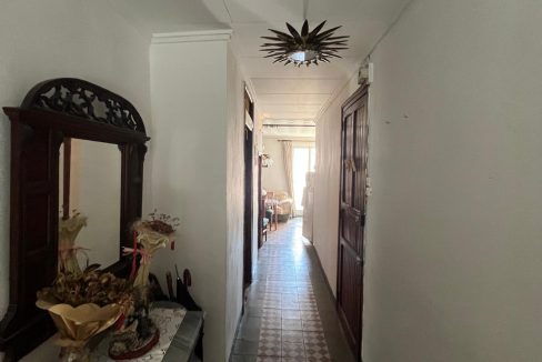 c9390c8e-d617-4a45-9275-c1574c800fbb