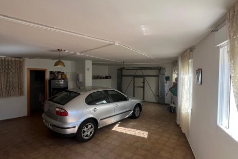 PHOTO-2025-10-18-13-59-04