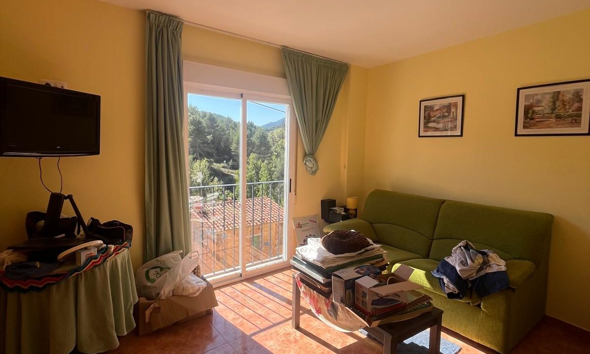 PHOTO-2025-10-18-13-59-04 (5) (1)