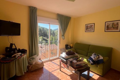 PHOTO-2025-10-18-13-59-04 (5) (1)