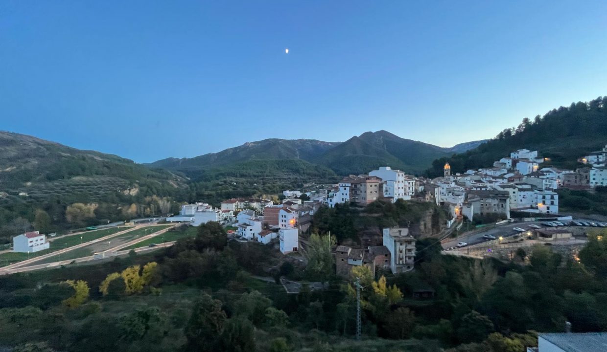 PHOTO-2025-11-14-11-53-13 (1)